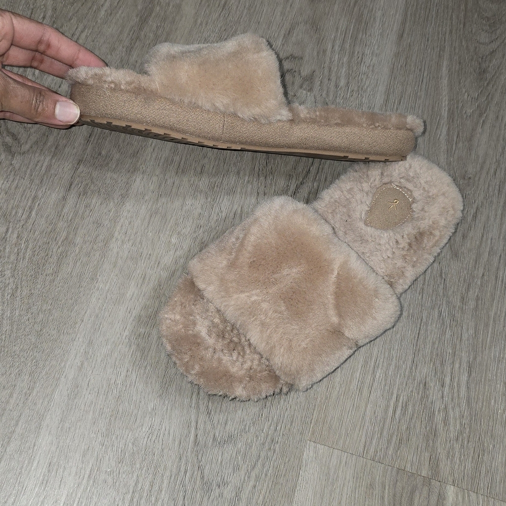 Emu Australia Plush Faux-Fur Slide Slippers in Light Taupe - Picture 3 of 5